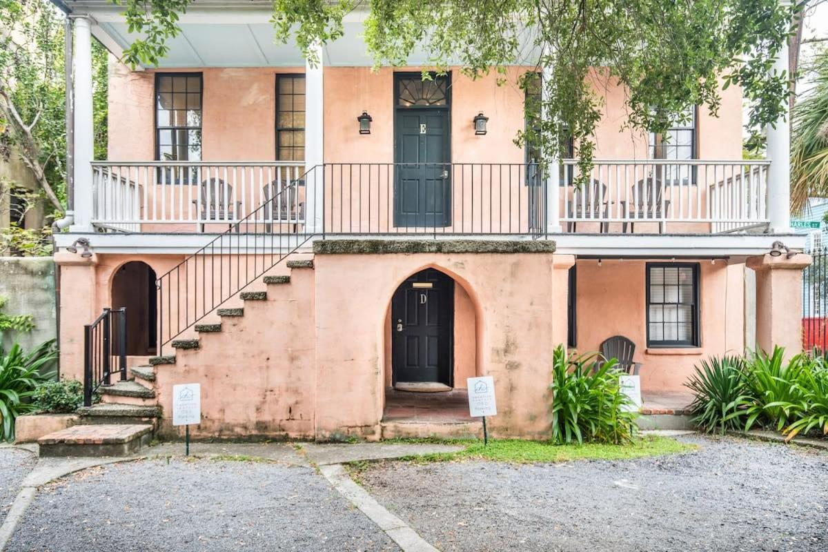 Revitalized Historical Southern Residence Charleston Exterior photo